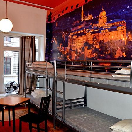 Cooltour Hostel Budapest Exterior photo