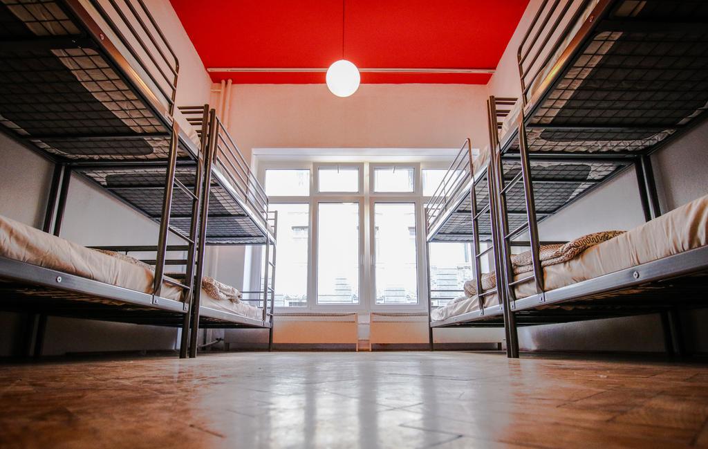 Cooltour Hostel Budapest Room photo