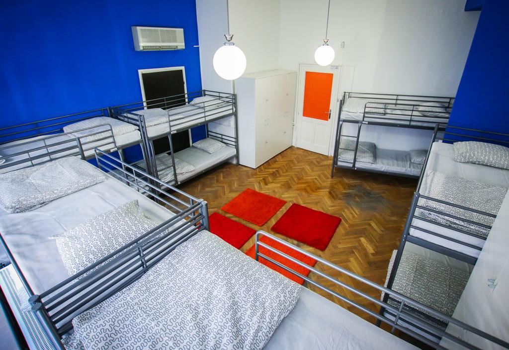 Cooltour Hostel Budapest Exterior photo